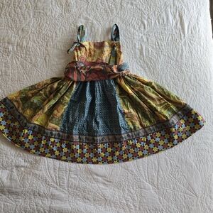 Matilda Jane Dress Size 4. It has the most Beautiful Sash